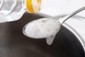 baking soda and vinegar mix to deal with a clogged bathtub drain